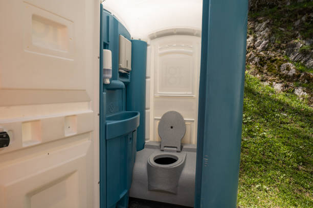 Porta potty rental for outdoor events in Lockwood, MO